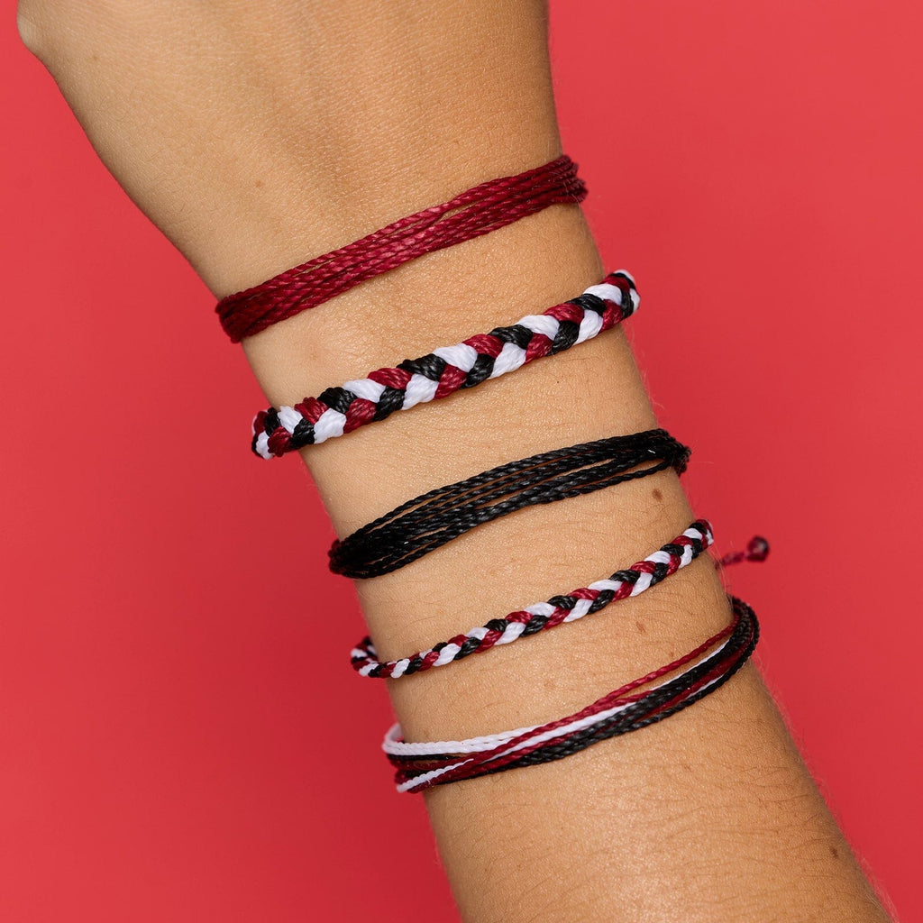 Maroon. Black & White Collection